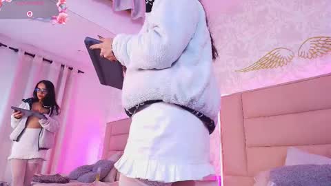 Snapshot of leti_white chatting on February 6, 2026, 9:51 pm Leti White online show from February 6, 2026, 9:51 pm