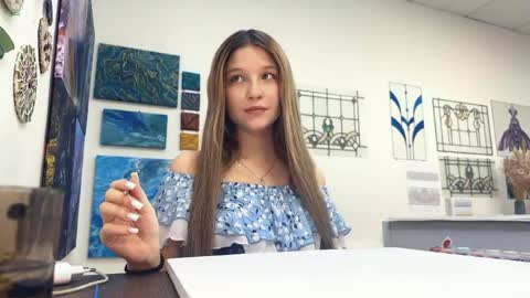 Mari online show from May 8, 2026, 9:47 am