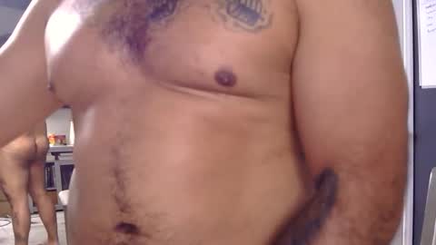 fitnessdude93kg online show from April 9, 2026, 5:18 am