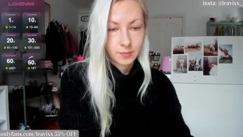 Snapshot of leusee chatting on December 18, 2024, 9:47 am LeaVixx online show from December 18, 2024, 9:47 am