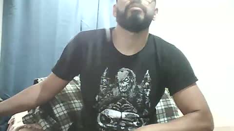 leviatanencasa online show from October 6, 2025, 6:27 pm