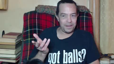 Snapshot of levon48 chatting on January 10, 2025, 1:21 am levon48 online show from January 10, 2025, 1:21 am