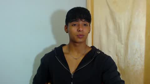 i  am lewis ly EDUARDO MEMDOZA15 online show from May 21, 2026, 3:30 pm