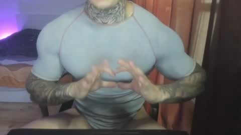 Snapshot of lewis_muscleee chatting on June 24, 2026, 3:22 pm blablablack online show from June 24, 2026, 3:22 pm