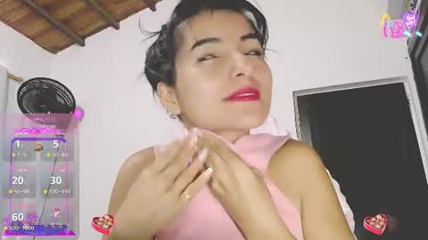 Snapshot of lexi19_ chatting on June 22, 2026, 2:25 pm lexi19_ online show from June 22, 2026, 2:25 pm