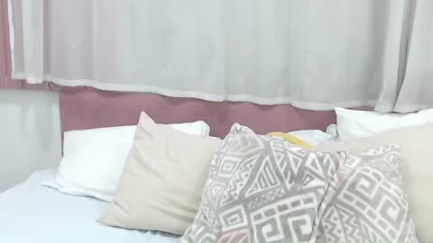 Gabrielle online show from March 1, 2025, 10:13 am