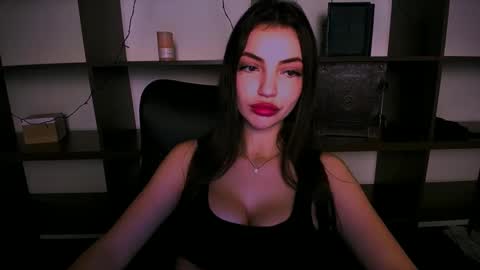 Alexia online show from January 15, 2025, 4:54 pm
