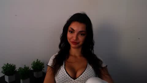 Alexia online show from July 4, 2026, 11:49 am