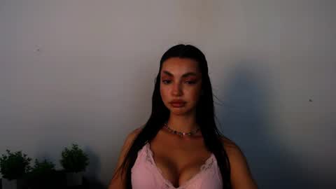 Alexia online show from July 25, 2026, 11:30 am
