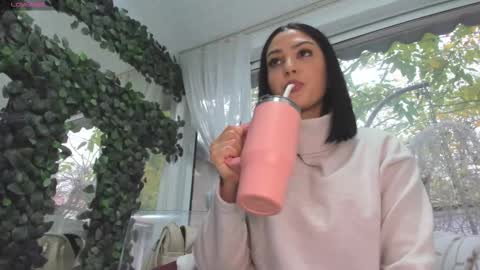 lexi_storm online show from November 7, 2025, 7:30 am