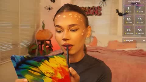 Lexi  online show from October 31, 2025, 6:03 am