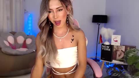 lexie_loveee online show from February 28, 2025, 4:53 pm