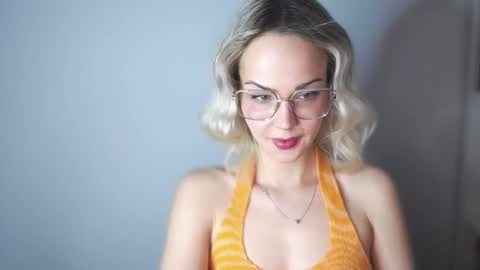 Lexie online show from January 14, 2025, 10:23 pm