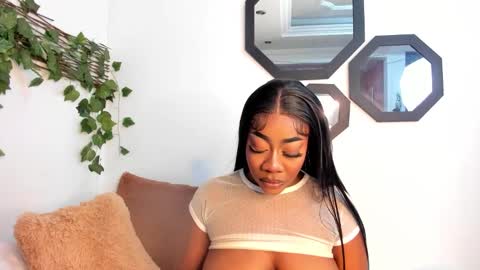 Lexieegrey online show from October 27, 2025, 10:47 pm