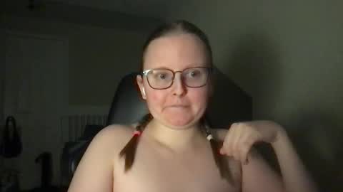 lexie online show from February 25, 2025, 3:42 am