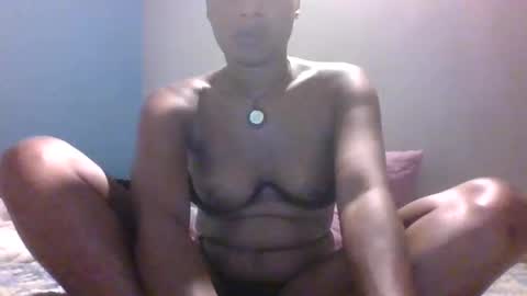 lexieroyal690 online show from February 14, 2025, 2:28 am