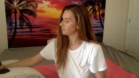 Alexia L. online show from September 21, 2025, 8:21 pm