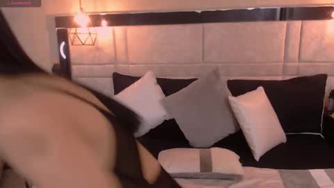 LexiiBoling online show from September 16, 2025, 3:18 am