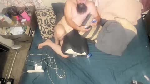 lexilove_2pennylove online show from October 27, 2025, 8:07 am