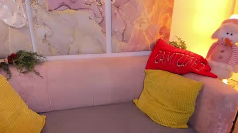 Snapshot of lexxxyone chatting on December 16, 2024, 10:24 pm lexxxyone online show from December 16, 2024, 10:24 pm