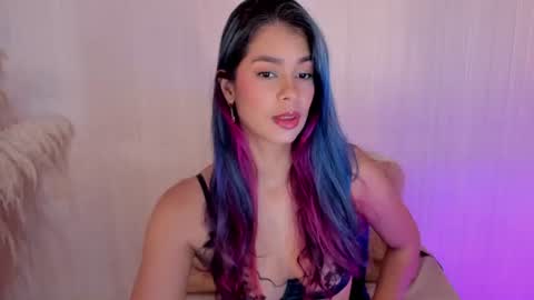 Snapshot of lexy_fox2 chatting on June 26, 2026, 1:43 am Lexy online show from June 26, 2026, 1:43 am