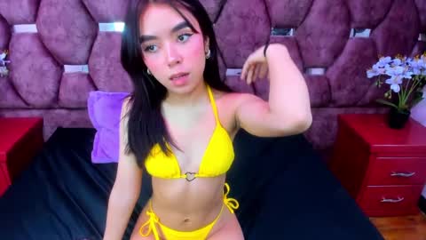 Snapshot of lexy_petite_ chatting on March 6, 2025, 8:59 pm lexy_petite_ online show from March 6, 2025, 8:59 pm