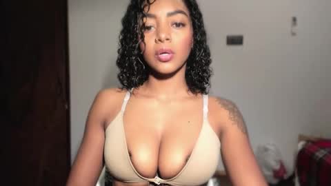 LEXY - Independent account online show from January 13, 2026, 11:48 am