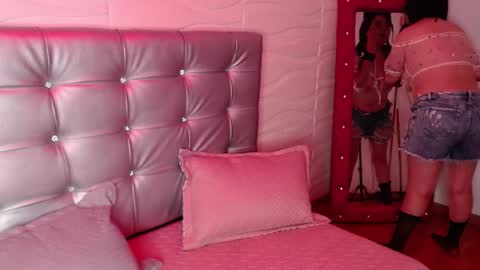 lexy_wild1 online show from October 22, 2025, 10:59 am