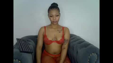 Snapshot of lexybonyy chatting on June 1, 2026, 10:55 pm Lexy online show from June 1, 2026, 10:55 pm