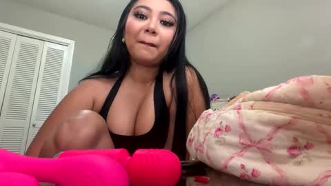 lexymexy22 online show from April 28, 2026, 4:56 pm