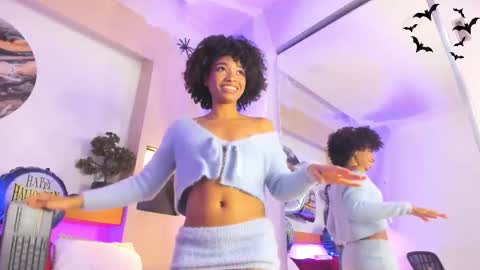 lexyskye online show from October 25, 2025, 1:51 pm