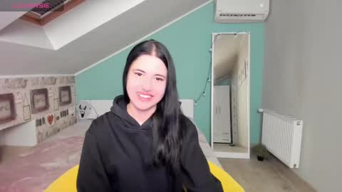 lexyswett online show from December 22, 2024, 6:48 pm