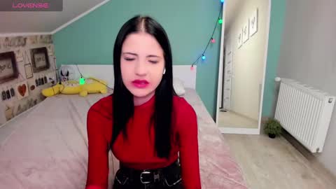 lexyswett online show from December 30, 2024, 4:29 pm