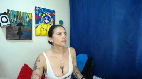 leyla_horny_bg online show from October 10, 2025, 2:10 am