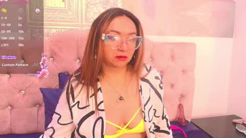 Leyla smithh online show from September 30, 2025, 12:10 pm