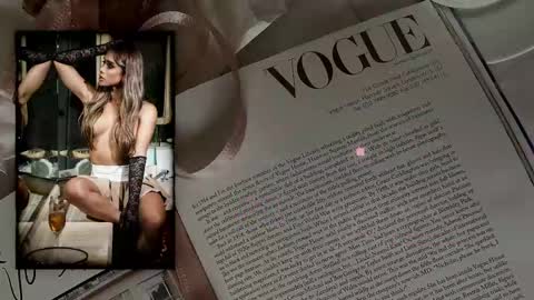 INSTA leylasteel model         online show from June 4, 2026, 12:44 pm
