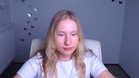 Leyla online show from September 14, 2025, 5:34 pm