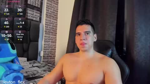 L E Y T O N online show from February 20, 2025, 12:19 am