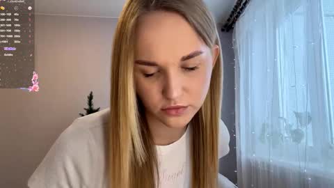 Mia online show from January 12, 2026, 12:32 pm