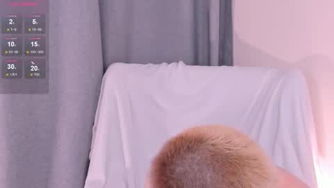 Snapshot of lezy_liza chatting on October 4, 2025, 4:43 am Lisa online show from October 4, 2025, 4:43 am