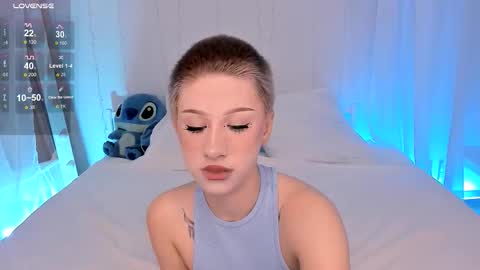 Snapshot of lezy_liza chatting on October 11, 2025, 4:22 am Lisa online show from October 11, 2025, 4:22 am