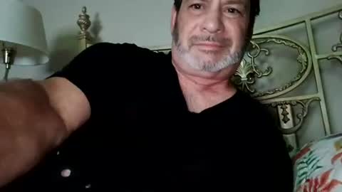 Snapshot of lgck12in chatting on June 21, 2026, 7:33 am C2bme online show from June 21, 2026, 7:33 am