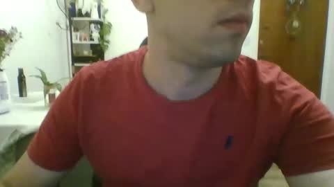 Snapshot of lhagus28 chatting on March 3, 2026, 12:00 pm lhagus28 online show from March 3, 2026, 12:00 pm