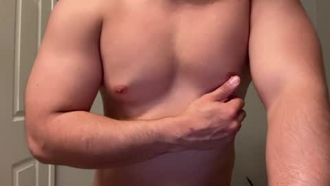 lhotboyl online show from June 11, 2026, 10:52 pm
