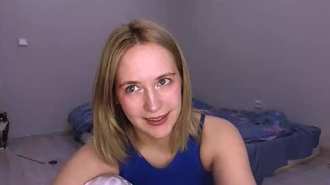 li_ni_ online show from September 16, 2025, 10:27 am