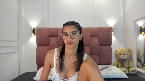 Lia online show from January 11, 2025, 5:20 am