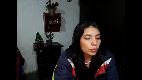 Lia online show from December 21, 2024, 10:39 am