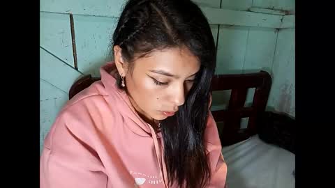 Lia online show from December 30, 2024, 11:06 pm