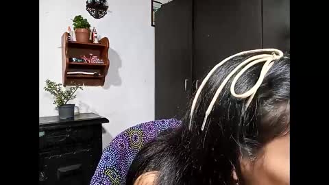 Lia online show from February 10, 2025, 5:14 am