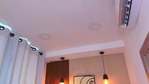 Snapshot of lia_mar_ chatting on July 13, 2026, 6:11 pm LIA online show from July 13, 2026, 6:11 pm